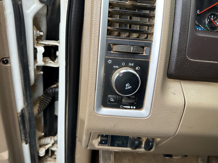 dodge-ram-2500-image-56