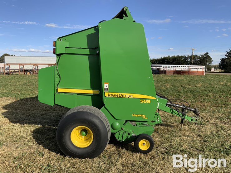 john-deere-568-image-4