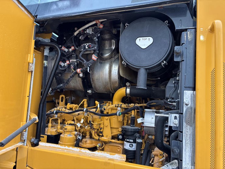 john-deere-624-image-71