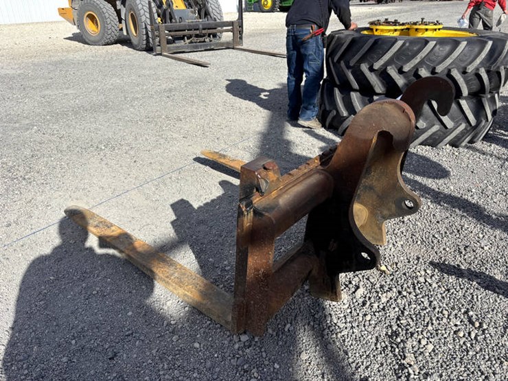 #122461-•-cat-it-53"-hang-on-ldr-forks-image-4