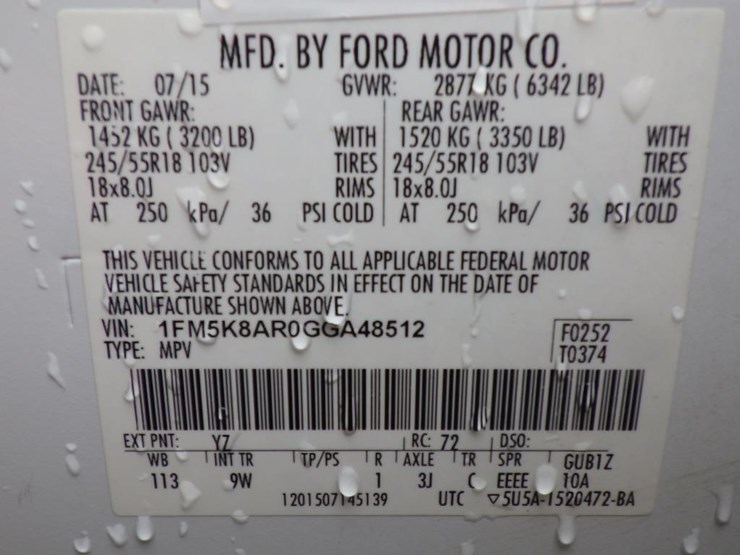 2016-ford-explorer-image-15