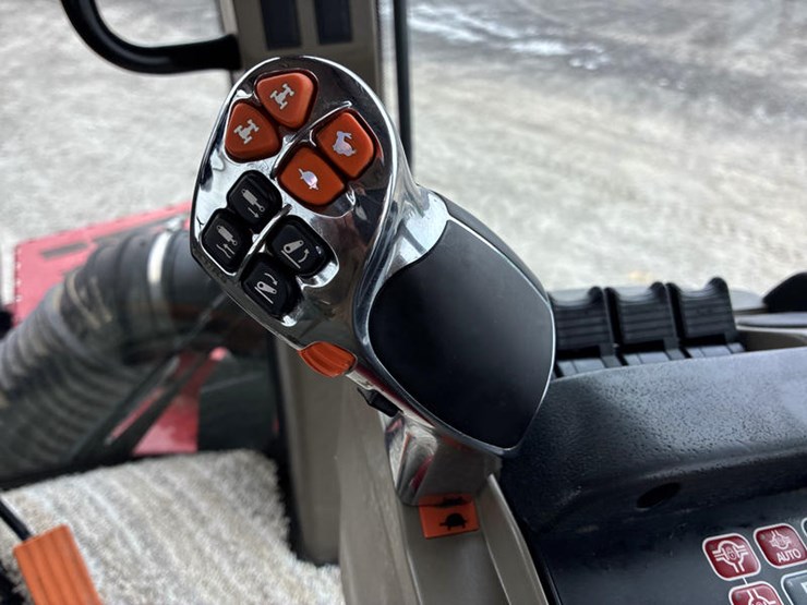 case-ih-steiger-580-quadtrac-image-94