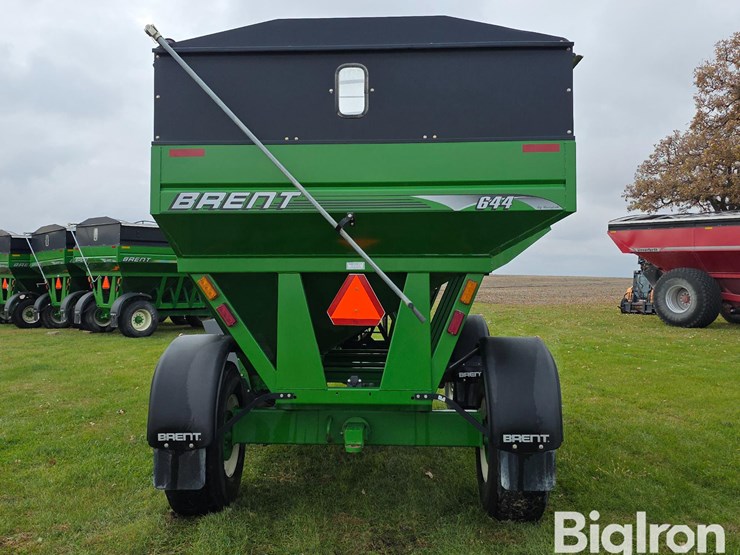 unverferth-brent-gt-644-gravity-wagon-image-6