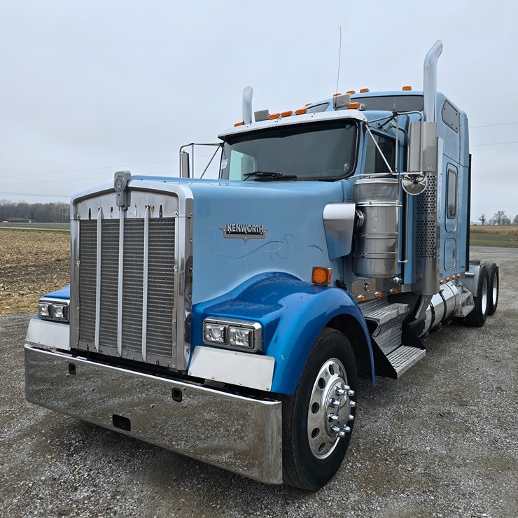 1999 KENWORTH W900L