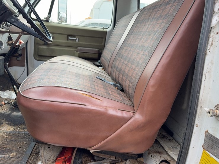 chevrolet-c65-image-18