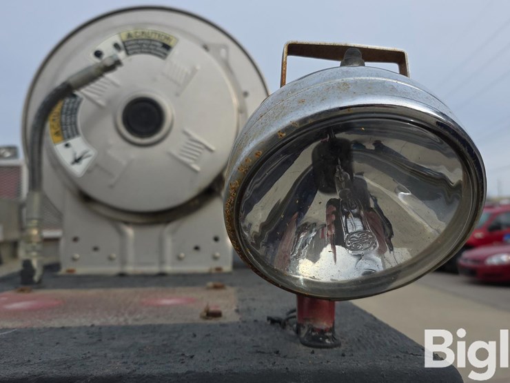 2004-international-durastar-4300-image-13