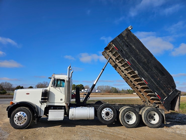 peterbilt-379-image-27