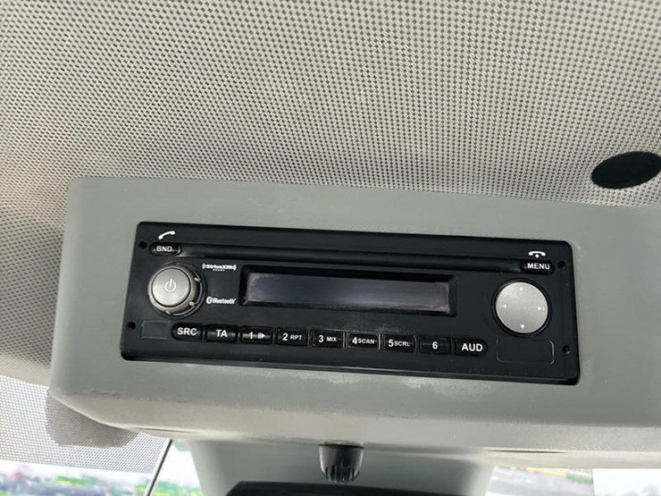 john-deere-624-image-92