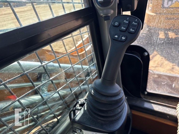 2024-case-tv620b-image-31