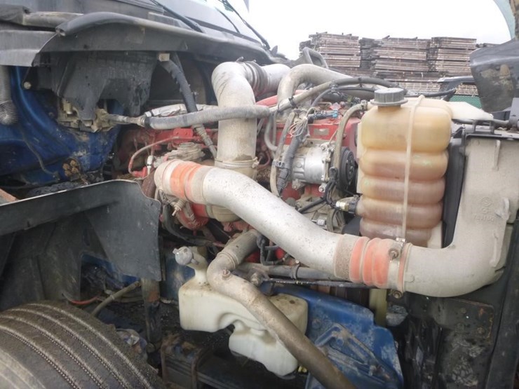 international-prostar-image-19