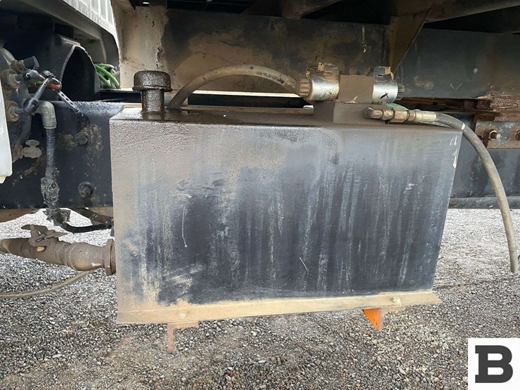 2006-ford-f750-image-18