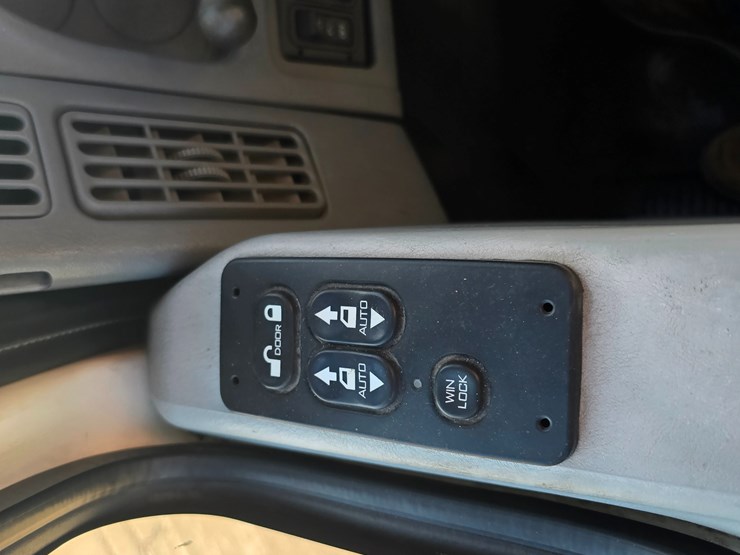 international-durastar-4300-image-54