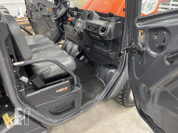 2015-kubota-rtv-x1100c-image-16