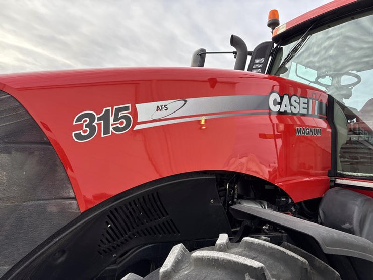case-ih-magnum-315-image-33