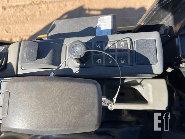 2022-caterpillar-301.5-image-29