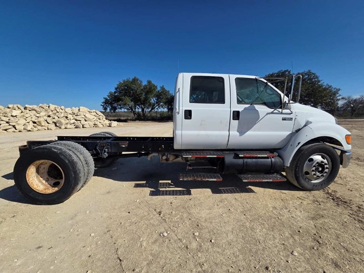 ford-f650-image-4