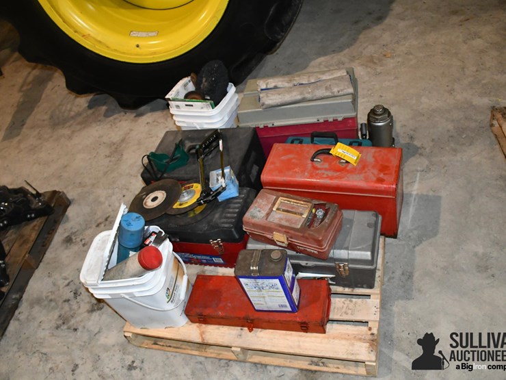 pallet-of-farm-support-image-4