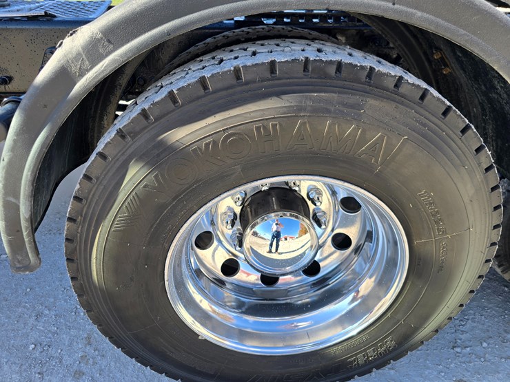 kenworth-t880-image-113