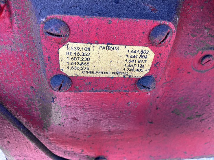 #122326-•-ih-f-20-image-6