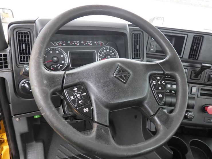 2019-international-lt-image-19