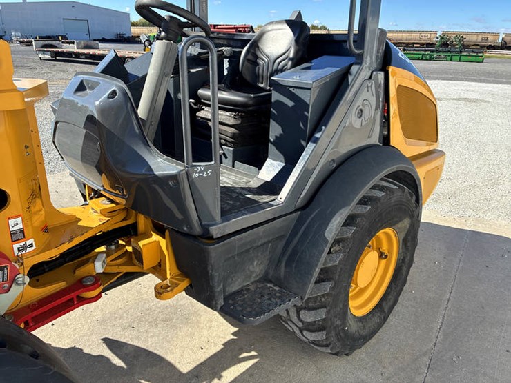 #122386-•-2022-jd-204l-#1lu204lcazb068342-image-19