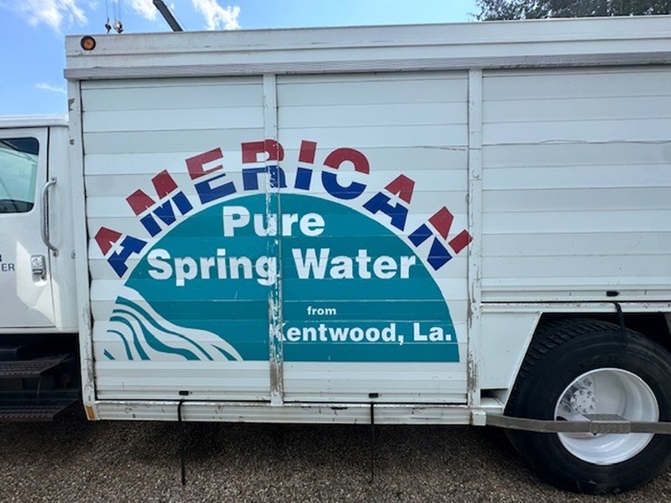 1994-international-4700-image-18