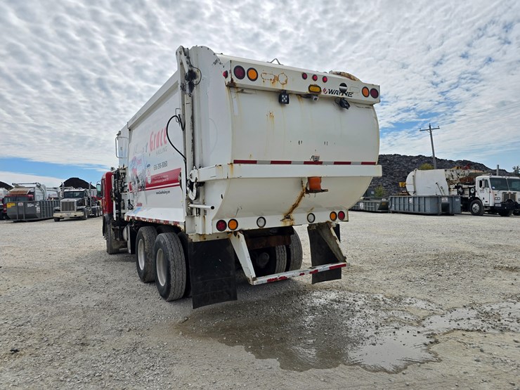 2003-peterbilt-320-image-20