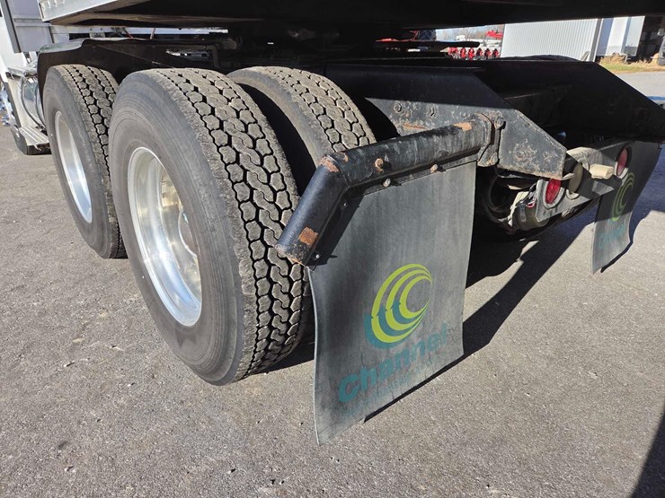 kenworth-t800-image-18