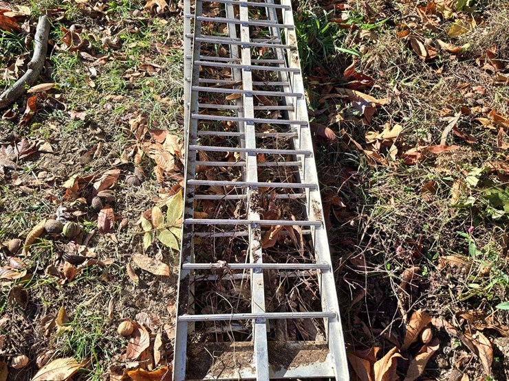 2-atv-aluminum-ramps-12"-x-84"-image-2