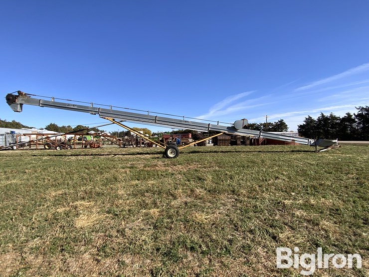 hutchinson-model-50-mass-ter-mover-conveyor-image-4