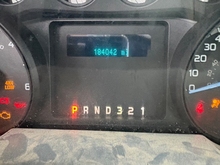 ford-f550-xl-image-23