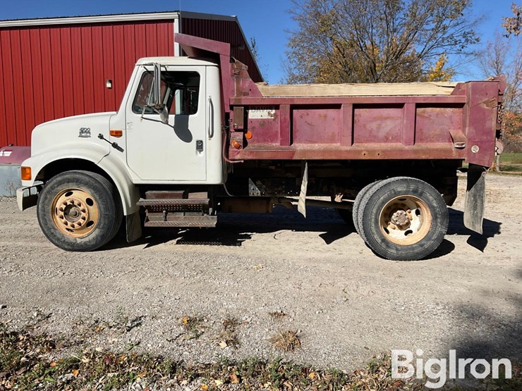 international-4700-image-8