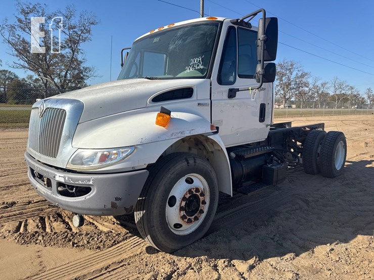 international-durastar-4300-image-8