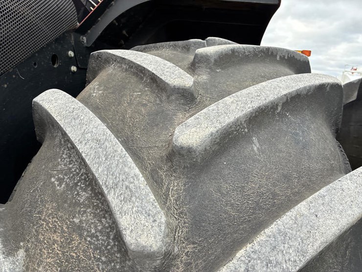 case-ih-steiger-435-image-47