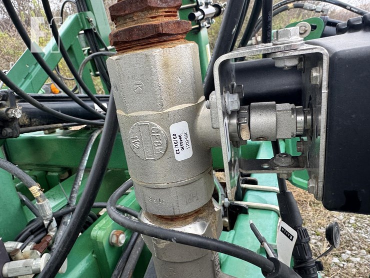 2015-great-plains-np40-image-18