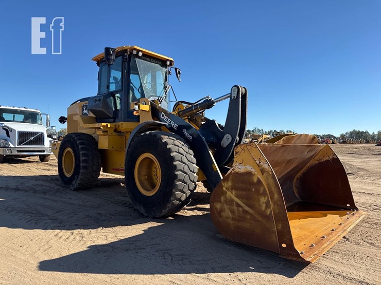 2022-deere-624-p-tier-image-4