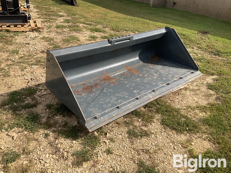 84"-27-cu-ft-material-bucket-image-3