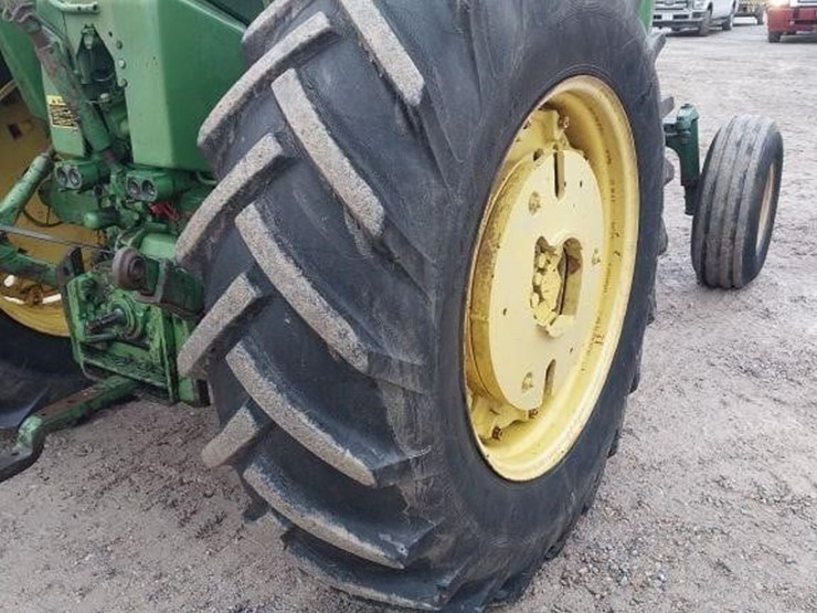 john-deere-4020-image-12
