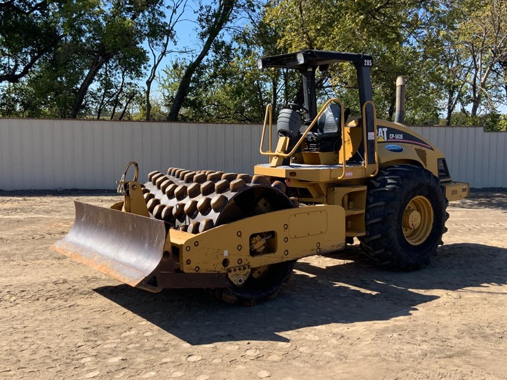 caterpillar-cp-563e-image-1