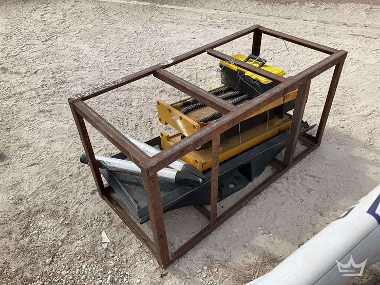 hammer-/-concrete-breaker-for-mini-skid-steer-attachment-image-3