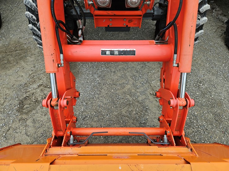 2020-kubota-m6-131-image-5
