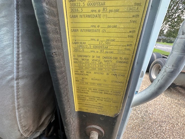 1994-international-4700-image-43