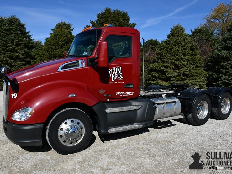 2019-kenworth-t680-image-1