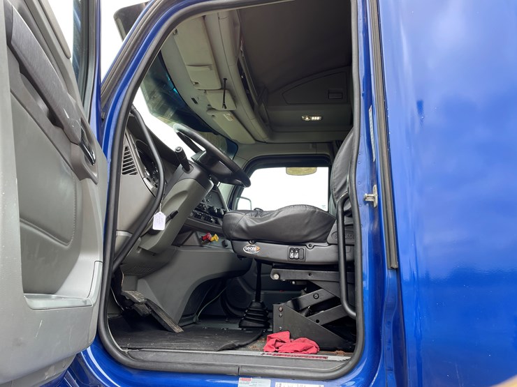 kenworth-t680-image-47