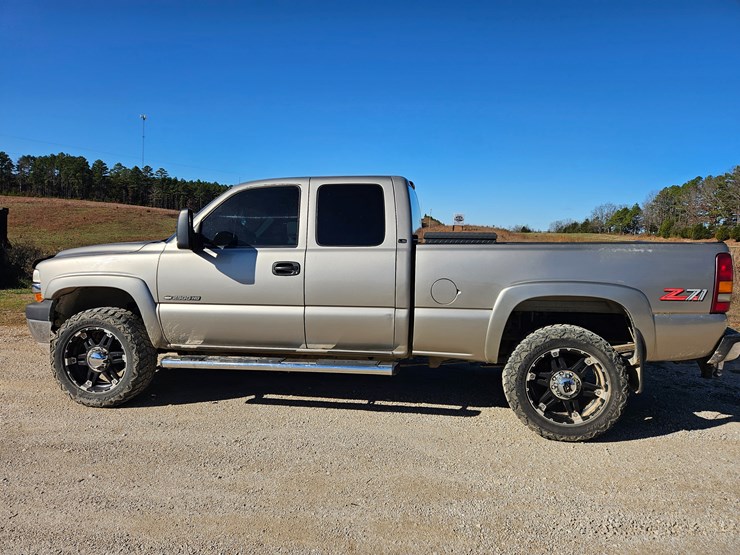 chevrolet-silverado-2500-image-7