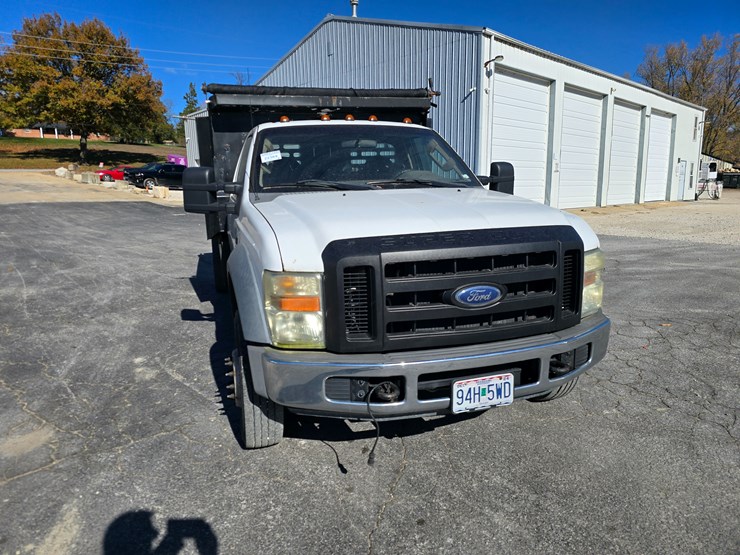 ford-f550-image-39