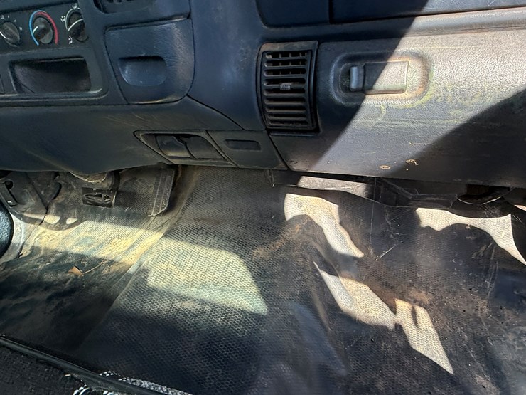 chevrolet-3500-image-32