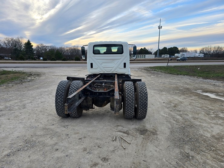 international-durastar-4300-image-10