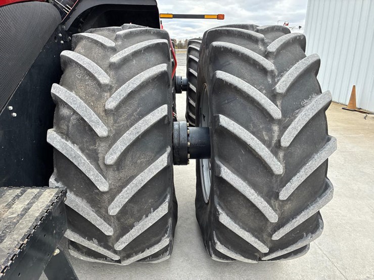 case-ih-steiger-435-image-45