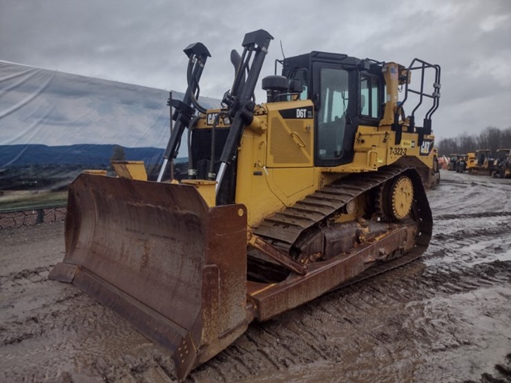 caterpillar-d6t-xl-image-41